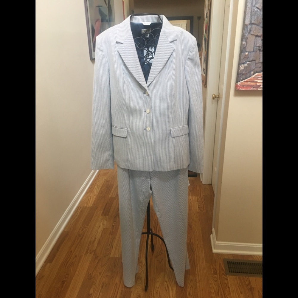 Talbots Pinstripe Suit, Blue/Grey, Size 14. NWT.